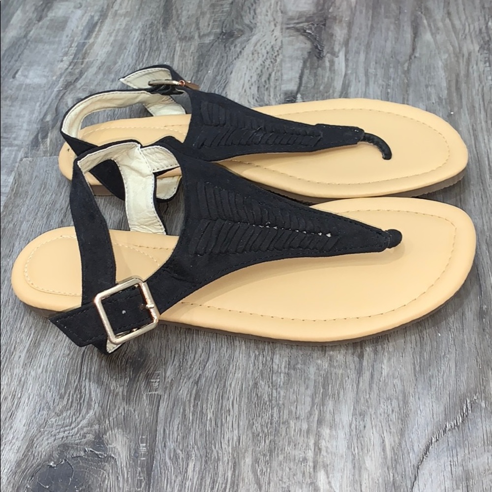 Sandals - Picture 2 of 3